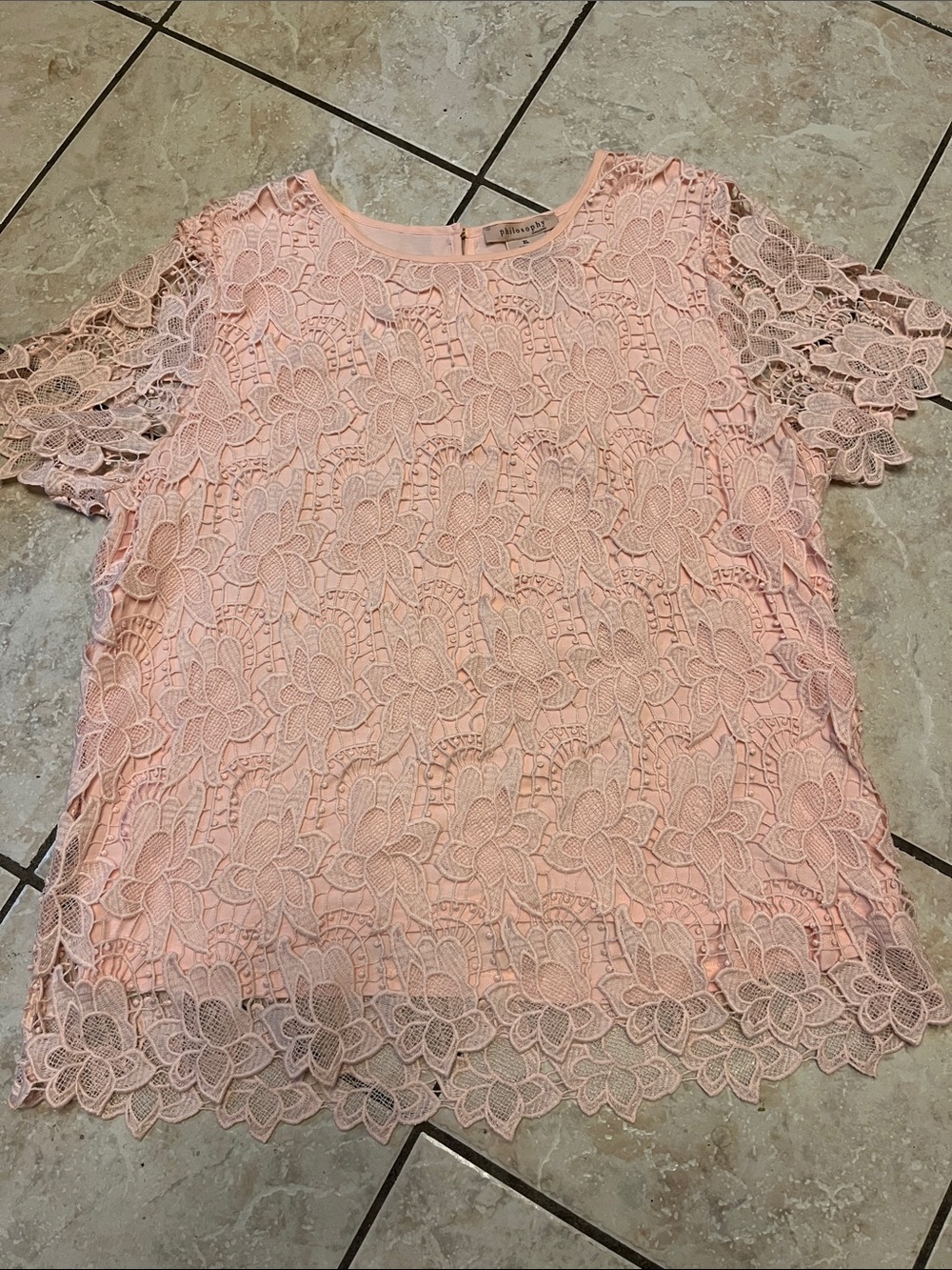 philosophy Floral Lace Top in Pink XL Like New